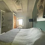 Nocleg ze śniadaniem Doubledot 4*
