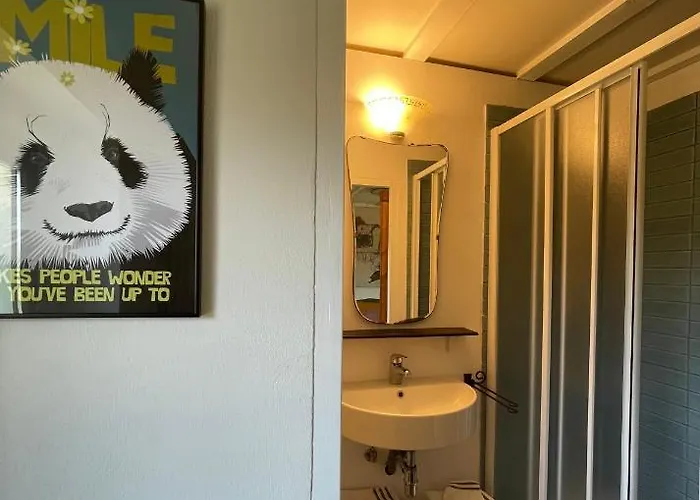 Alojamento de Acomodação e Pequeno-almoço Doubledot 3*